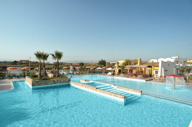Villaggio Turistico Le Meridiane