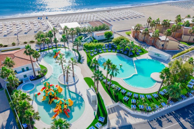 Holiday Family Village